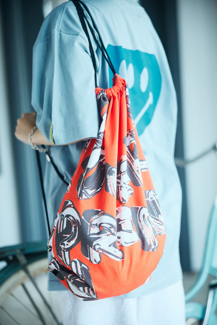 chain logo drawstring bag