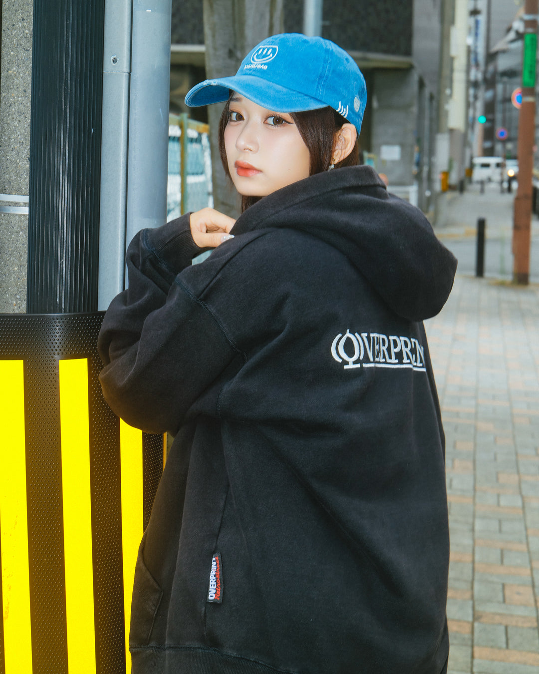 OVERPRINT  Zip Hoodie
