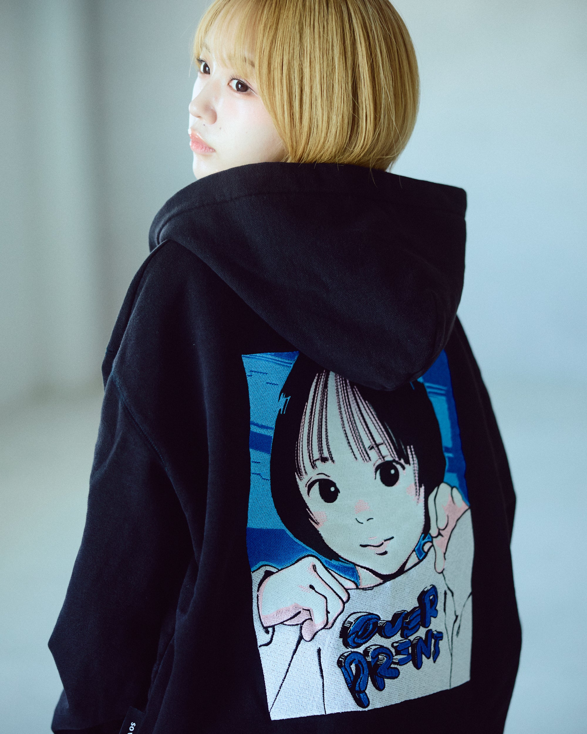 ✰over print✰【新品同様】✰patch shirts black over print (オーバープリント)