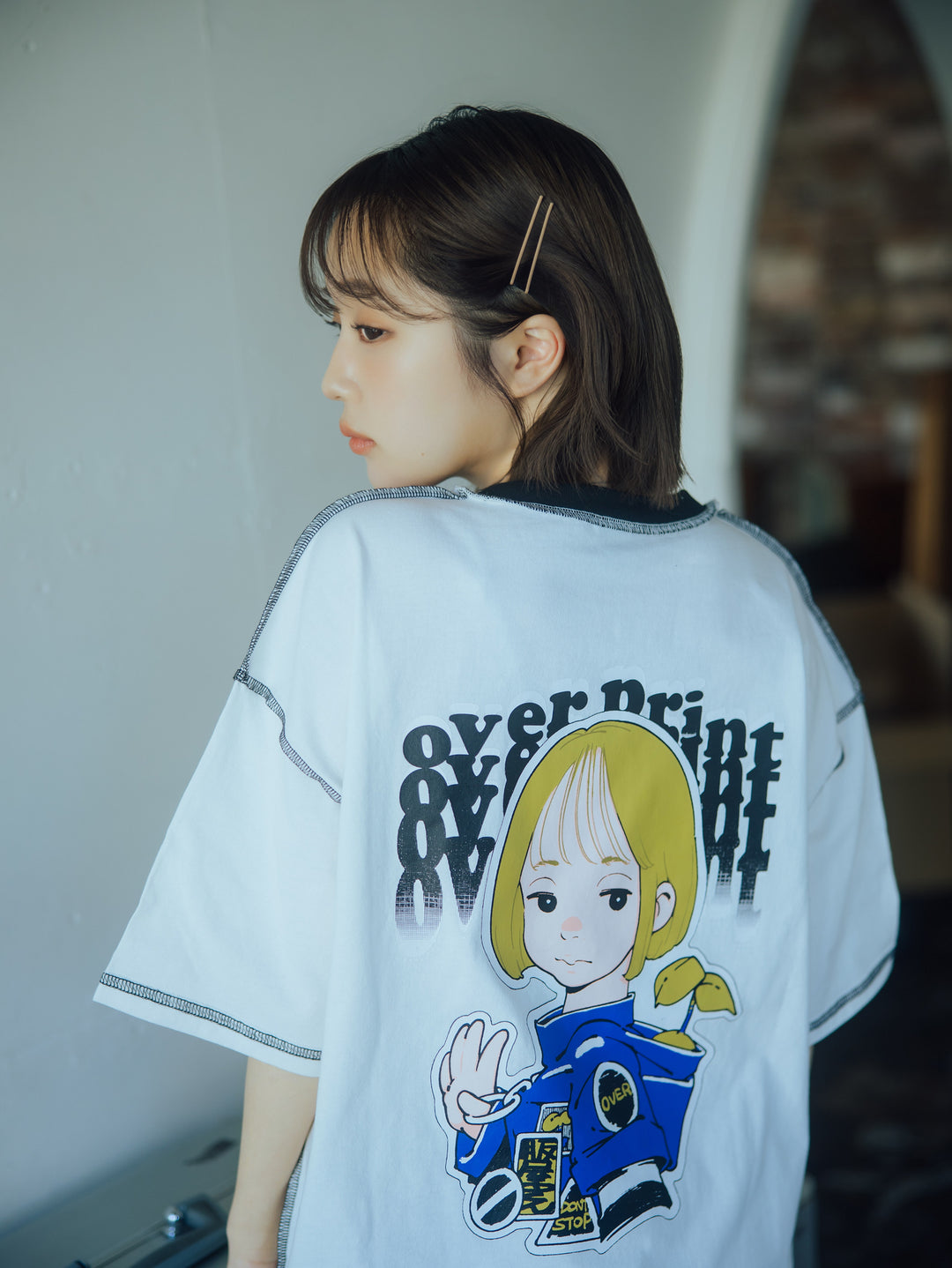 SIGNBOARD Tee over print 2