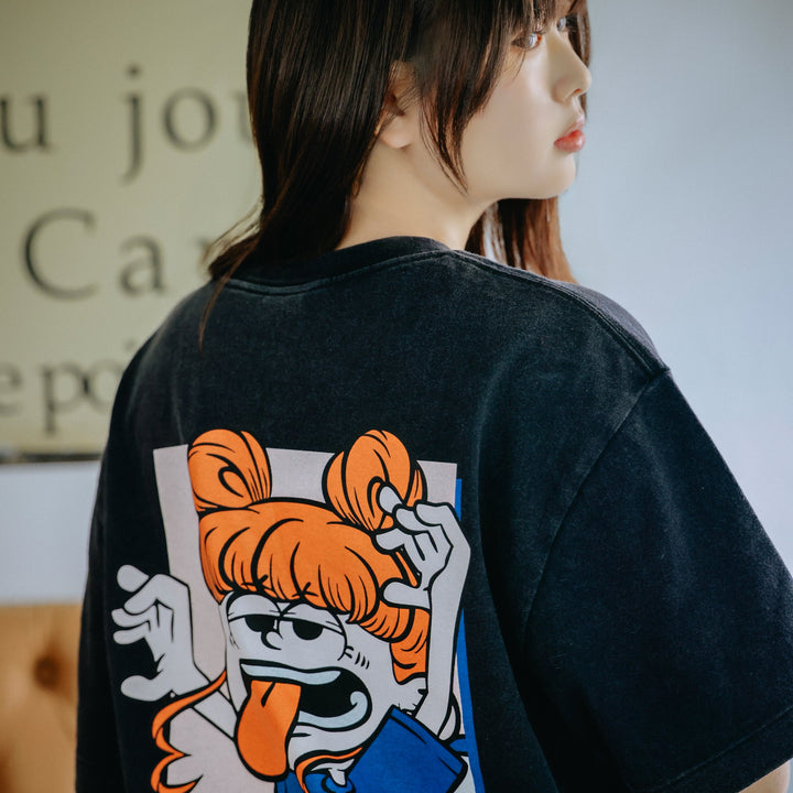 Peek a boo Tee