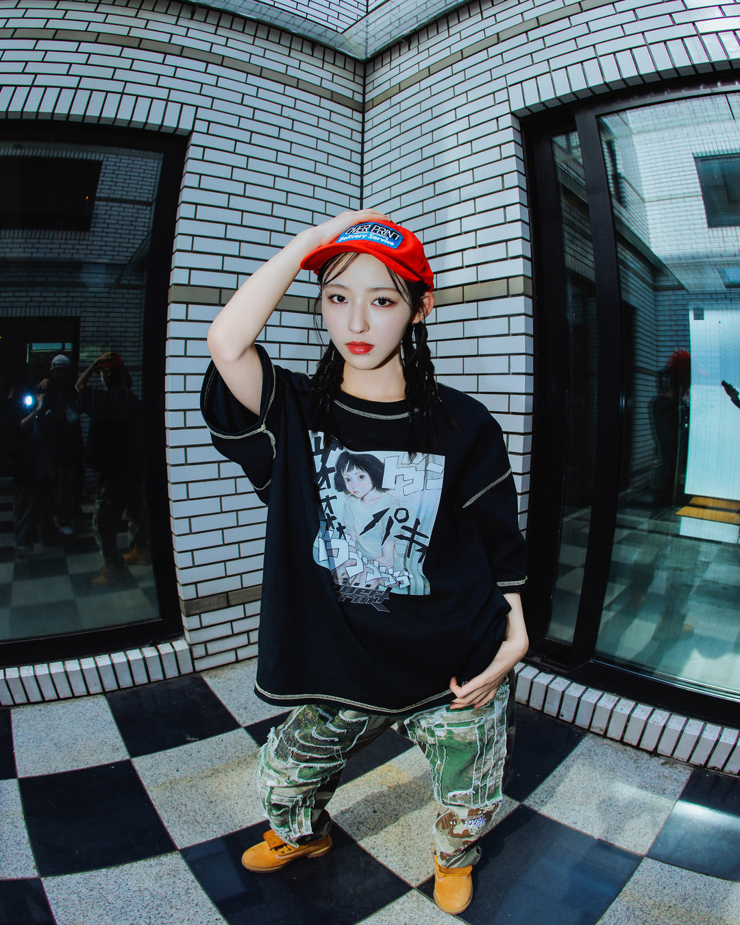 no.1582_Onomatopoeia War Tee