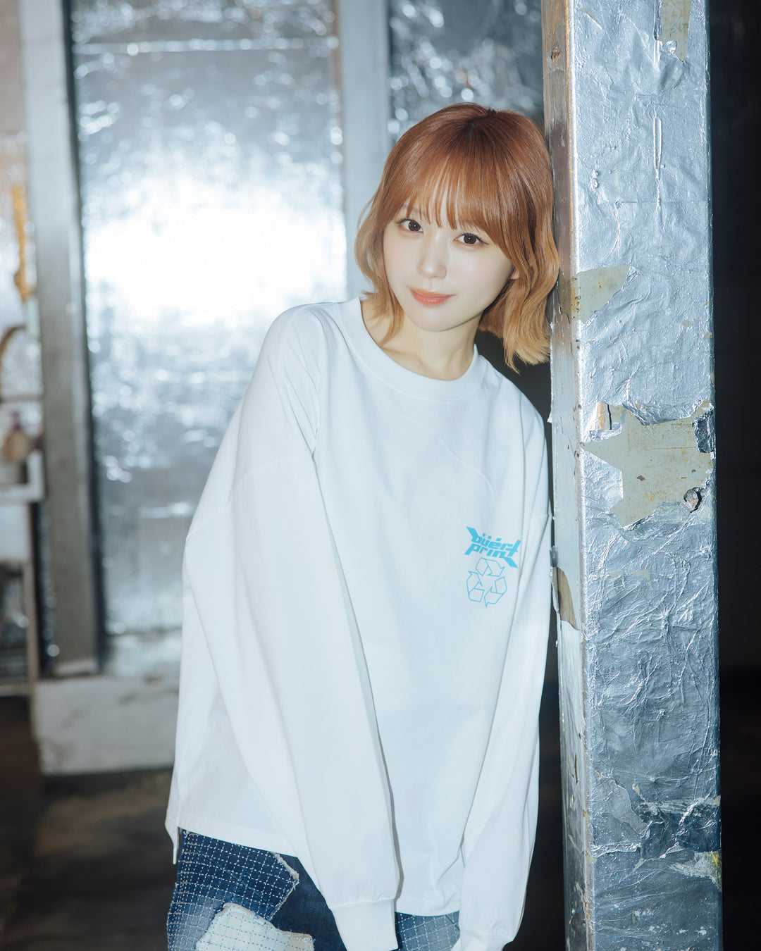 Rabbit slit LS Tee
