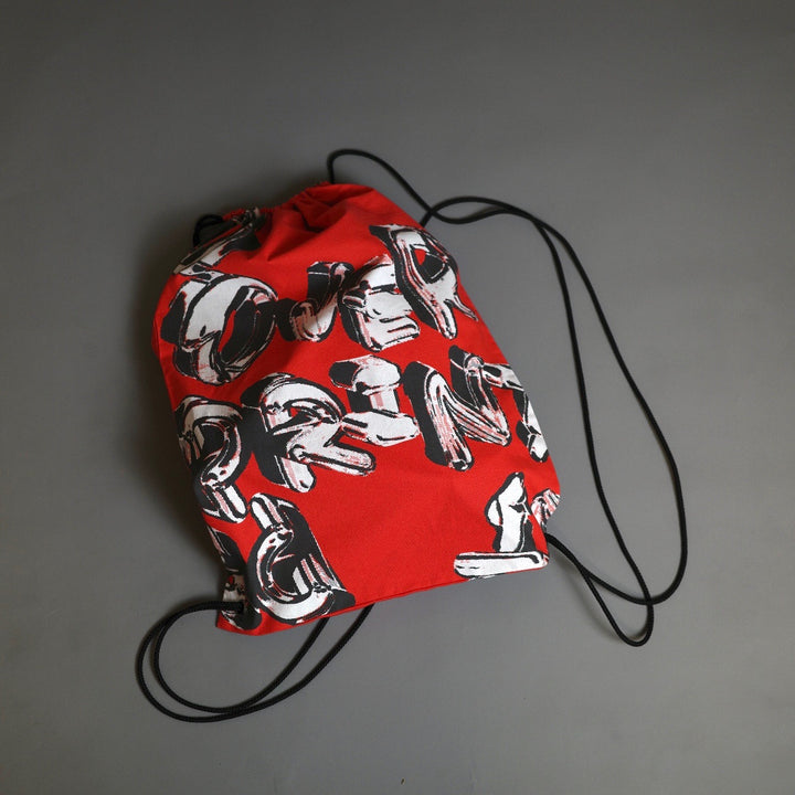 chain logo drawstring bag